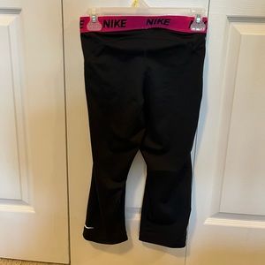 Women’s Nike Pro Leggings